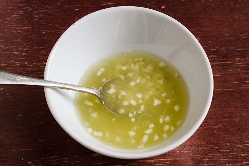 Garlic in Lemon Juice