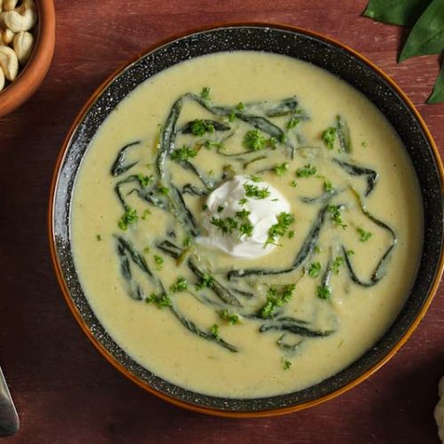 Vegan Cauliflower Cheese Soup