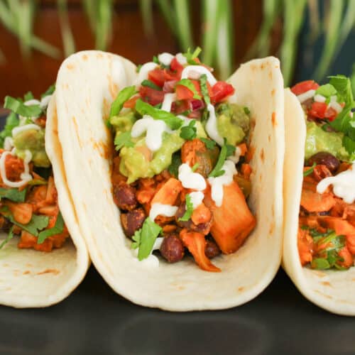 Easy Vegan Jackfruit Tacos Close-Up