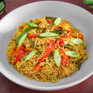 Vegan Singapore Noodles with Tofu Close-Up