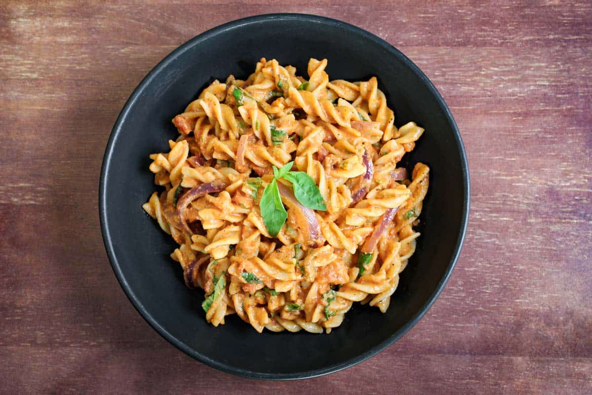 15-Minute Tomato Tahini Pasta (Vegan + Gluten-Free)