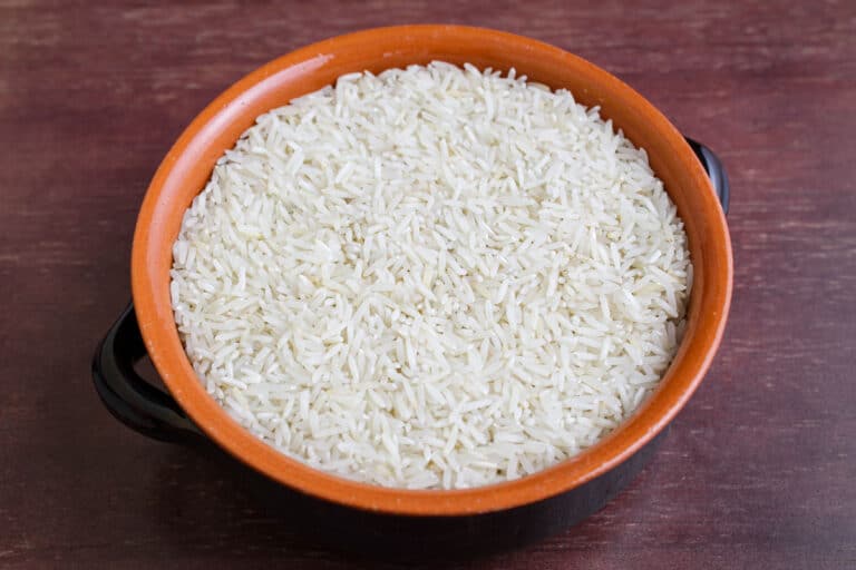 Pilau Rice Recipe (Fool-Proof & Dairy-Free) - The Pesky Vegan