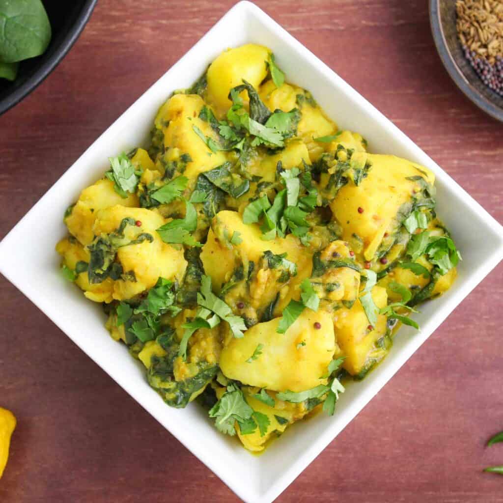 Aloo Palak (Vegan Spinach Potato Curry) The Pesky Vegan