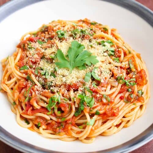 Spaghetti Arrabbiata Feature