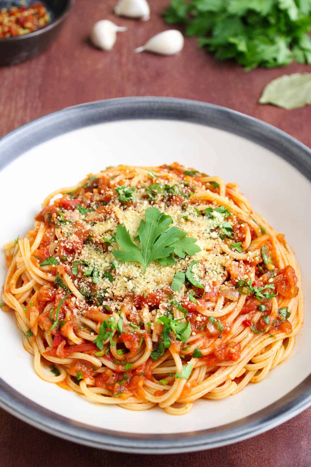 Spaghetti Arrabbiata with Parsley and Vegan Parmesan