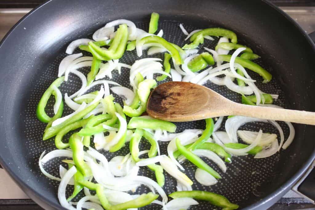 Easy Shredded Tofu Tacos (CajunSpiced) The Pesky Vegan