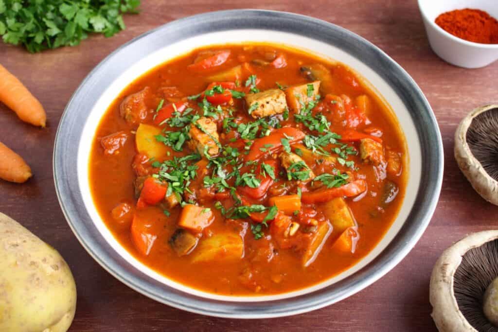 Goulash vegan tofu recipe